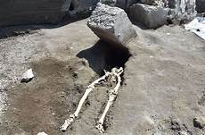 Corner Skeletons